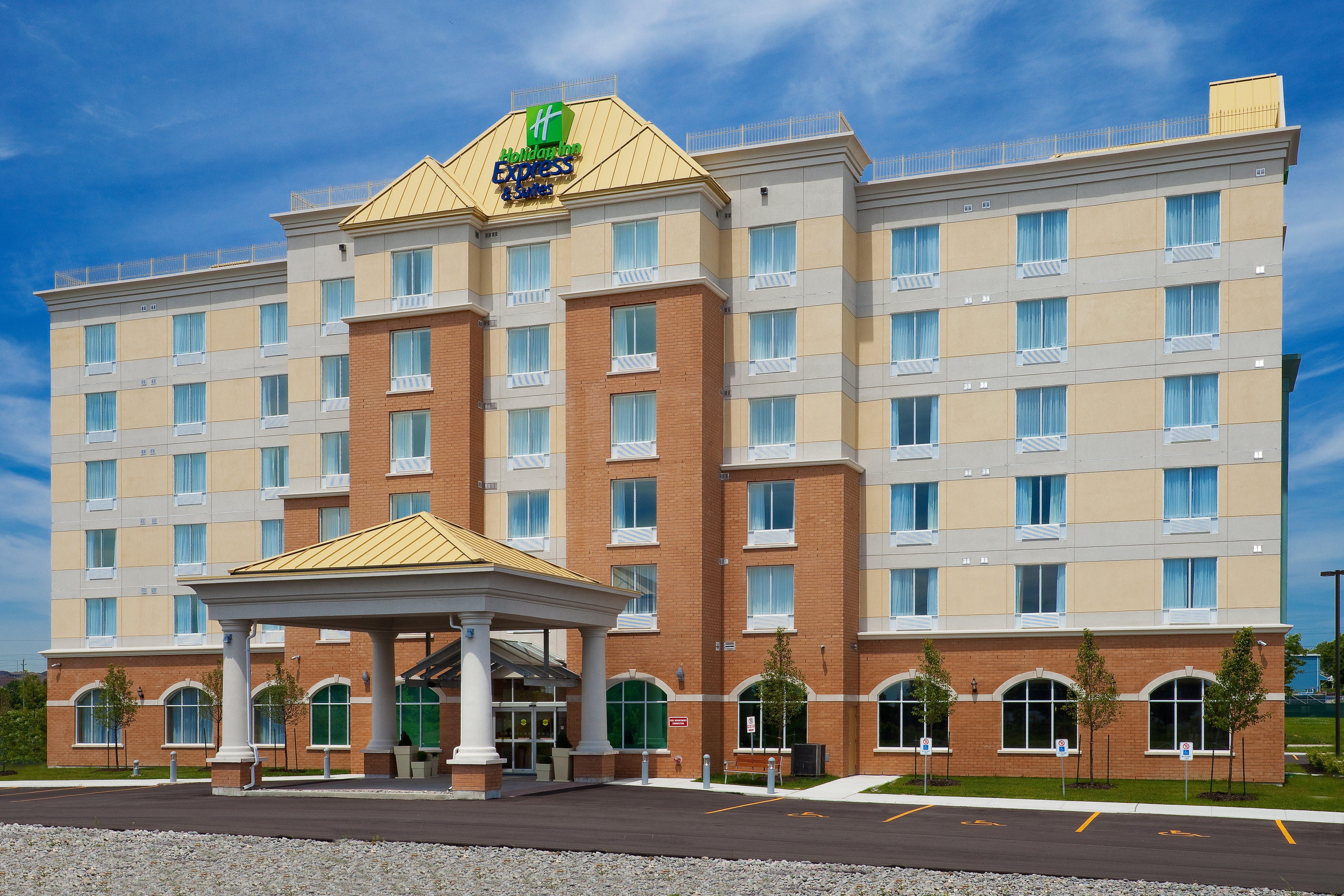 Holiday Inn Express Hotel & Suites Clarington - Bowmanville, An Ihg Hotel Exterior foto